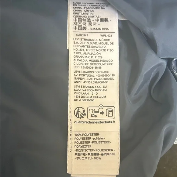 Levi's women denim Hooded Puffer Jacket - Picture 10 of 11